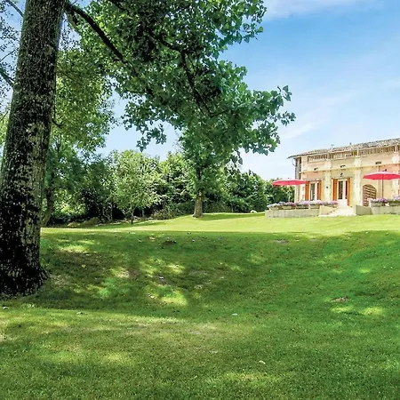 Riverside Retreat * La Barde